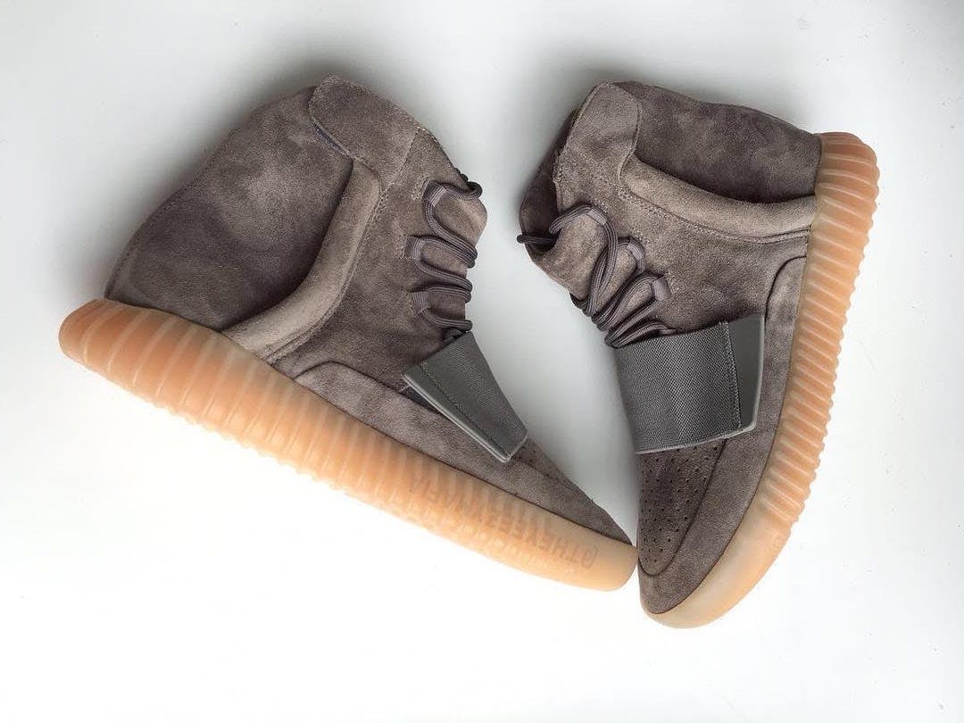 adidas yeezy boost 750 light brown